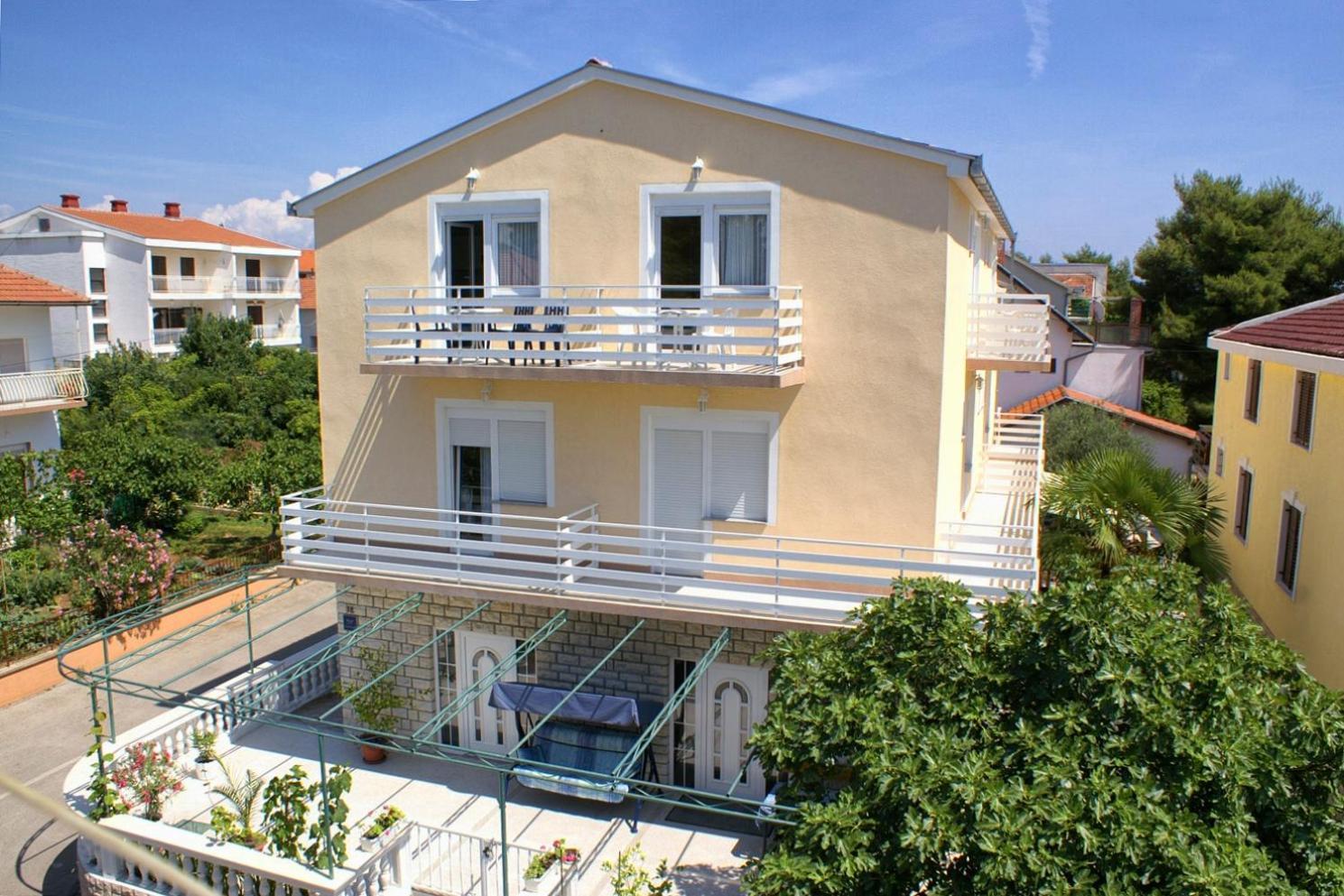 Apartments With A Parking Space Vodice - 4172 Экстерьер фото